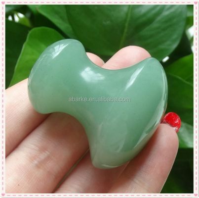 Champignonvormige Gua Sha Massage Stone Handgemaakte groene Aventurine Tool voor gezichtsverjonging