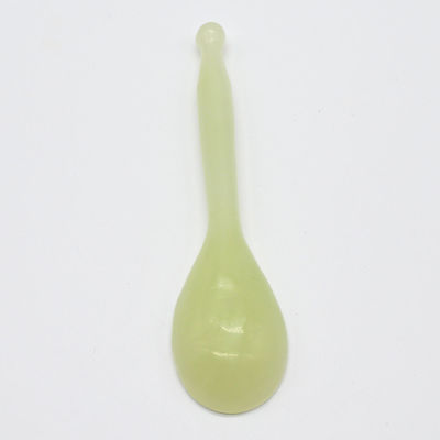 Lichaamsverzorging Xiuyan Jade Gua Sha Massage Tool Groene lepelvormige Guasha Scarping Tool voor gezondheid en welzijn