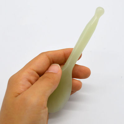 Lichaamsverzorging Xiuyan Jade Gua Sha Massage Tool Groene lepelvormige Guasha Scarping Tool voor gezondheid en welzijn