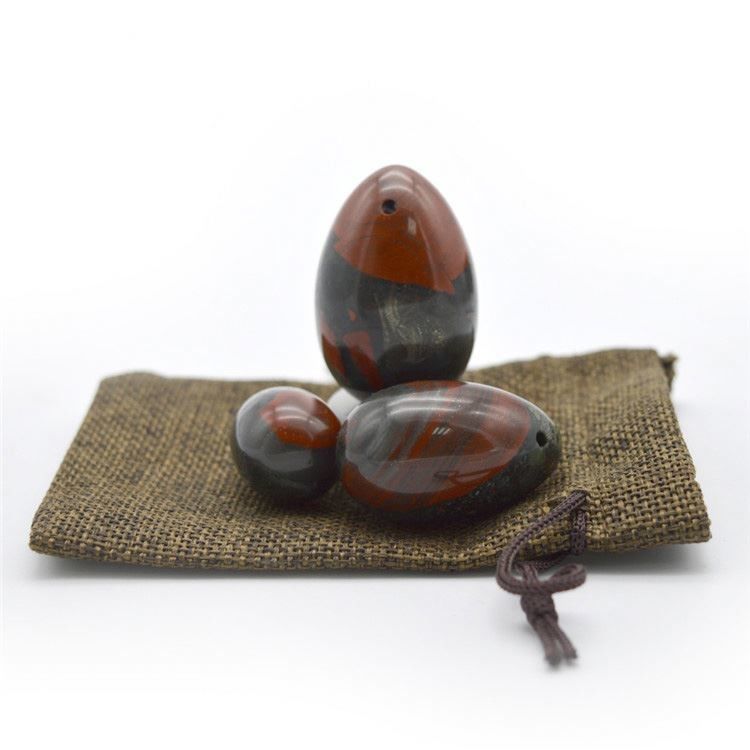 Natural Bloodstone Yoni Massage Eggs Drie-stuk Pak Voor Vrouwen Kegel-oefening Regionaal kenmerk En Liefdesthema