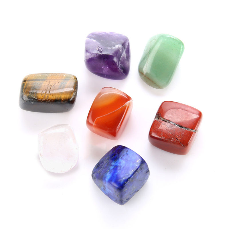 2023 Natural Crystal Healing Stone Engrave Chakra Sets met religieuze stijl India Regionaal kenmerk
