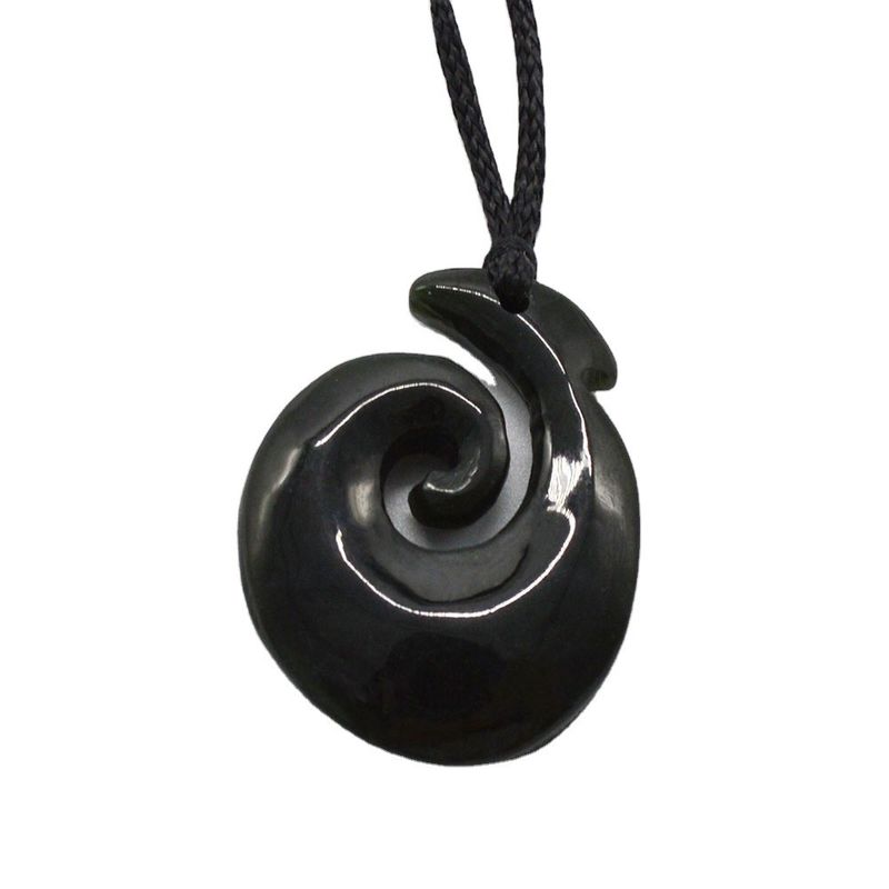 Hoekvormige Nefriet Jade Eternity Twist Hanger met gepolijste afwerking en Zeeland Maori Koru Carving